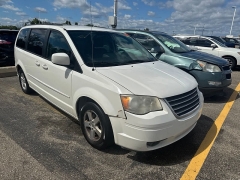Used 2013  Dodge Grand Caravan 4d Wagon SXT at Maxx Loans near St&period; Adrian&comma; MI