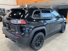 Used 2021  Jeep Cherokee Trailhawk 4x4 at Maxx Loans near St&period; Adrian&comma; MI