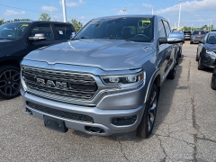Used 2019 Ram 1500 4WD Crew Cab Limited at Maxx Loans near St. Adrian, MI