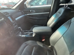Used 2017  Ford Explorer 4d SUV 4WD XLT at Maxx Loans near St&period; Adrian&comma; MI