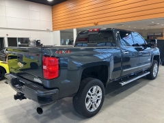 Used 2018  Chevrolet Silverado 2500HD 4WD Crew Cab 153" High Country at Maxx Loans near St&period; Adrian&comma; MI