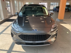 Used 2020 Ford Escape 4d SUV AWD SE at Maxx Loans near ,