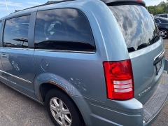 Used 2009  Chrysler Town & Country 4d Wagon Touring at Maxx Loans near St&period; Adrian&comma; MI