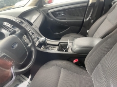 Used 2011 Ford Taurus 4d Sedan SEL at Maxx Loans near ,