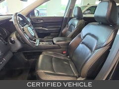 Used 2022  Nissan Pathfinder SL 4WD at Maxx Loans near St&period; Adrian&comma; MI