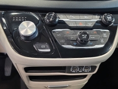 Used 2024  Chrysler Pacifica Touring L FWD at Maxx Loans near St&period; Adrian&comma; MI