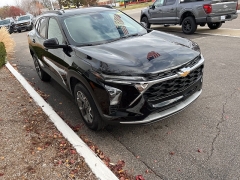 Used 2025  Chevrolet Trax FWD 4dr LT at Maxx Loans near St. Adrian, MI