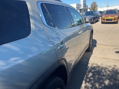 Used 2017 GMC Acadia AWD 4dr SLT w/SLT-1 at Suburban Ford of Sterling Heights near Sterling Heights, MI