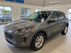 Used 2022  Ford Escape SE AWD at Maxx Loans near St. Adrian, MI