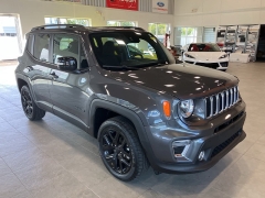 Used 2022  Jeep Renegade Altitude 4x4 at Maxx Loans near St. Adrian, MI