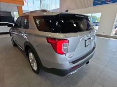 Used 2024  Ford Explorer King Ranch 4WD at Maxx Loans near St&period; Adrian&comma; MI