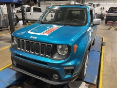 Used 2021 Jeep Renegade Latitude 4x4 at Suburban Ford of Sterling Heights near Sterling Heights, MI