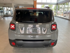 Used 2019 Jeep Renegade Latitude 4x4 at Maxx Loans near St. Adrian, MI