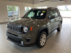 Used 2019 Jeep Renegade Latitude 4x4 at Maxx Loans near St. Adrian, MI