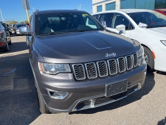 Used 2018 Jeep Grand Cherokee Limited 4x4 at Suburban Ford of Sterling Heights near Sterling Heights, MI