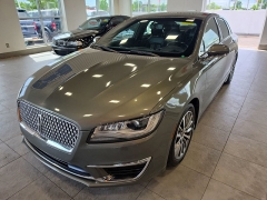 Used 2017  Lincoln MKZ 4d Sedan AWD Select at Maxx Loans near St&period; Adrian&comma; MI