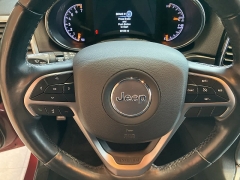 Used 2022 Jeep Grand Cherokee WK Laredo X 4x4 at Maxx Loans near ,