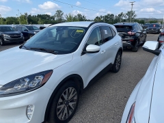 Used 2022 Ford Escape Titanium AWD at Maxx Loans near St. Adrian, MI