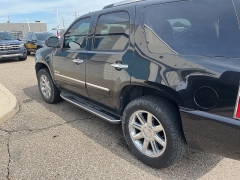 Used 2012  GMC Yukon 4d SUV 4WD Denali at Maxx Loans near St&period; Adrian&comma; MI