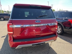 Used 2020 Ford Expedition Max 4d SUV 4WD XLT at Suburban Ford of Sterling Heights near Sterling Heights, MI