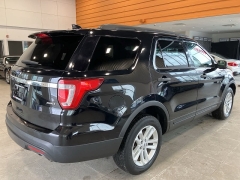 Used 2017  Ford Explorer 4d SUV 4WD at Maxx Loans near St&period; Adrian&comma; MI