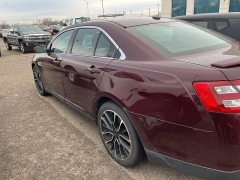 Used 2019  Ford Taurus 4d Sedan AWD Limited at Maxx Loans near St&period; Adrian&comma; MI