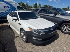 Used 2016  Kia Optima 4d Sedan LX at Maxx Loans near St&period; Adrian&comma; MI
