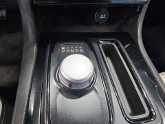 Used 2019  Chrysler 300 4d Sedan AWD S at Maxx Loans near St&period; Adrian&comma; MI