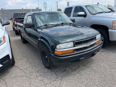 Used 2003 Chevrolet S-10 Ext Cab 123" WB LS at Maxx Loans near ,