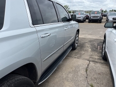 Used 2020 Cadillac Escalade ESV 4d SUV 4WD Luxury at Maxx Loans near St. Adrian, MI