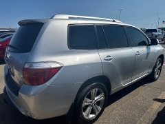Used 2008  Toyota Highlander 4d SUV AWD at Maxx Loans near St&period; Adrian&comma; MI