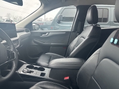 Used 2023  Ford Escape Platinum AWD at Maxx Loans near St&period; Adrian&comma; MI