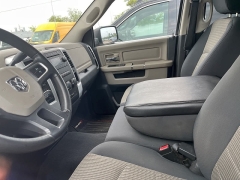 Used 2009 Dodge Ram 1500 4WD Crew Cab 140.5" SLT at Suburban Ford of Sterling Heights near Sterling Heights, MI