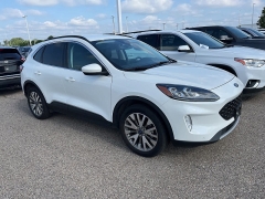 Used 2022 Ford Escape Titanium AWD at Maxx Loans near St. Adrian, MI