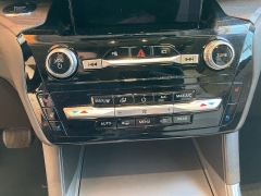 Used 2022 Ford Explorer Platinum 4WD at Suburban Ford of Sterling Heights near Sterling Heights, MI