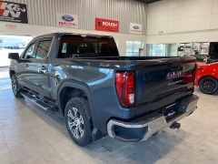Used 2019  GMC Sierra 1500 4WD Crew Cab 147" SLE at Maxx Loans near St&period; Adrian&comma; MI