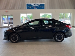 Used 2013 Ford Focus 4d Sedan S at Maxx Loans near St. Adrian, MI