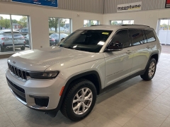 Used 2021  Jeep Grand Cherokee L Limited 4x4 at Maxx Loans near St. Adrian, MI