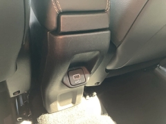 Used 2023 Jeep Renegade Limited 4x4 at Suburban Ford of Sterling Heights near Sterling Heights, MI