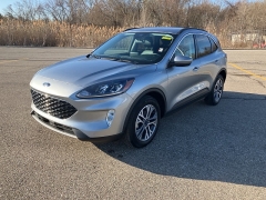 Used 2022 Ford Escape SEL AWD at Maxx Loans near ,