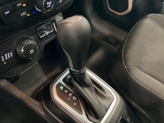Used 2019 Jeep Renegade Latitude 4x4 at Maxx Loans near St. Adrian, MI