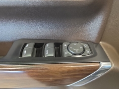 Used 2019  GMC Sierra 1500 4WD Crew Cab 157" SLT at Maxx Loans near St&period; Adrian&comma; MI