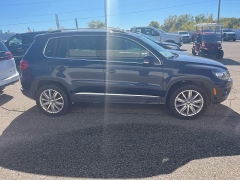 Used 2016 Volkswagen Tiguan 4MOTION 4dr Auto at Suburban Ford of Sterling Heights near Sterling Heights, MI