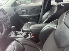 Used 2019 Jeep Cherokee Latitude Plus 4x4 at Maxx Loans near St. Adrian, MI