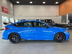Used 2023 Honda Civic Type R Manual at Maxx Loans near St. Adrian, MI