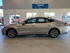 Used 2023  Hyundai Sonata SEL 2&period;5L at Maxx Loans near St&period; Adrian&comma; MI