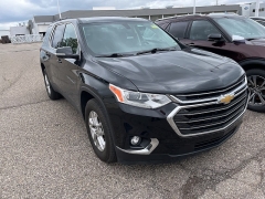 Used 2019 Chevrolet Traverse 4d SUV AWD LT Cloth w/1LT at Suburban Ford of Sterling Heights near Sterling Heights, MI