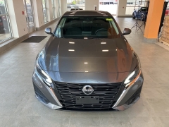 Used 2023 Nissan Altima 2.5 SV Sedan at Suburban Ford of Sterling Heights near Sterling Heights, MI