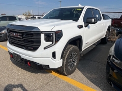 Used 2022 GMC Sierra 1500 4WD Crew Cab AT4 at Suburban Ford of Sterling Heights near Sterling Heights, MI