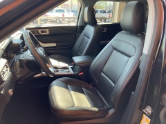 Used 2022 Ford Explorer XLT 4WD at Suburban Ford of Sterling Heights near Sterling Heights, MI
